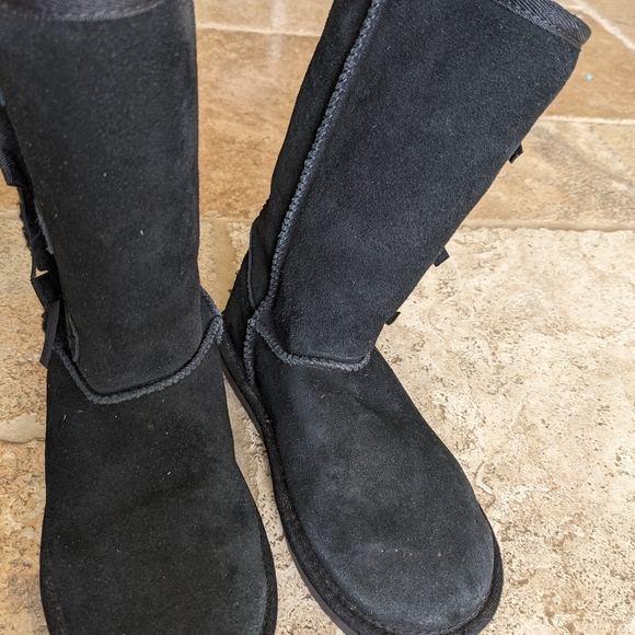 Gorgeous Koolaburra by Ugg Victoria Tall Bow boots Girls size 1 - Picture 4 of 5